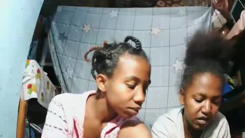 sasivia08 online show from 04-10-26, 08:46