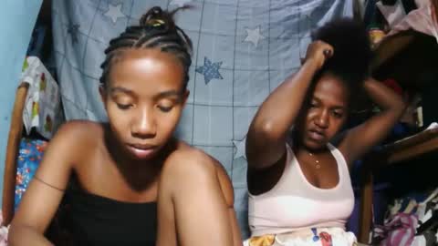 sasivia08 online show from 04-18-26, 07:58