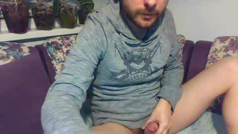 Snapshot of sasko877 chatting on 12-01-24, 08:20 sasko877 online show from 12-01-24, 08:20