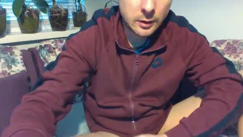 Snapshot of sasko877 chatting on 12-18-24, 02:28 sasko877 online show from 12-18-24, 02:28