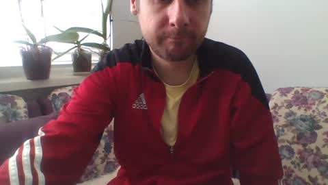 Snapshot of sasko877 chatting on 03-03-25, 12:16 sasko877 online show from 03-03-25, 12:16