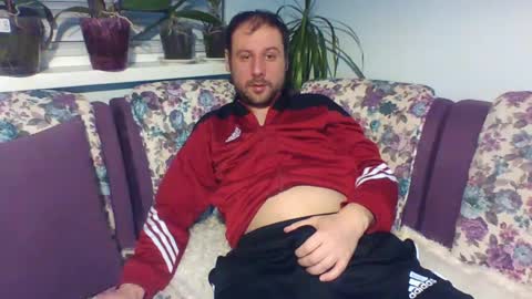 Snapshot of sasko877 chatting on 03-07-25, 07:05 sasko877 online show from 03-07-25, 07:05