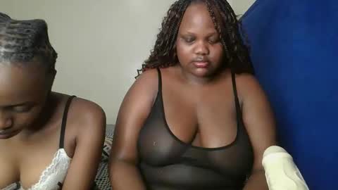 sassie_bee online show from 09-19-25, 06:41