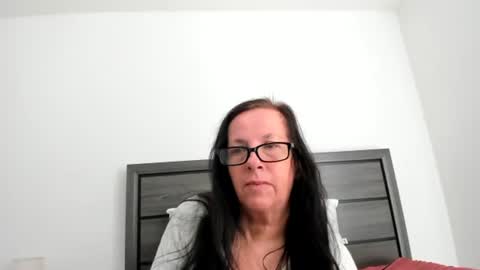 Sassiest Peach Goddess online show from 11-23-25, 04:18