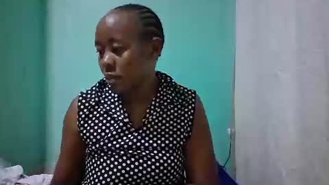 Snapshot of sassy_bella chatting on 02-04-25, 10:21 sassy_bella online show from 02-04-25, 10:21