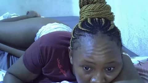 sassy_bella online show from 06-05-26, 06:52