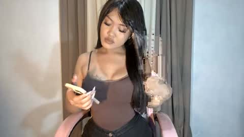 sassy_jenny8 online show from 07-23-26, 07:12