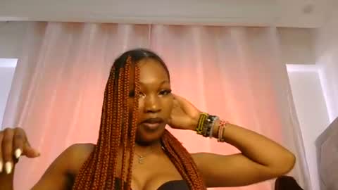 Snapshot of sassy_nova chatting on 07-25-26, 09:51 liya online show from 07-25-26, 09:51
