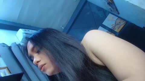 Samantha samm online show from 04-17-26, 01:08