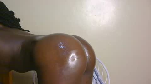 sexxy one online show from 06-27-26, 03:17