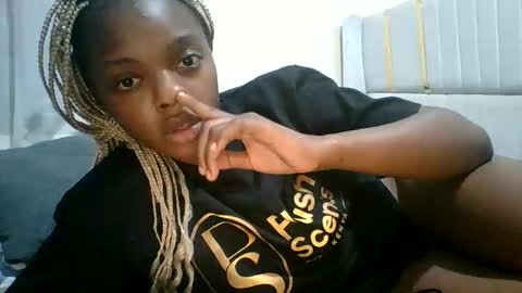 sassylilmama online show from 06-08-26, 01:28
