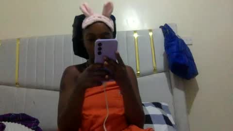 sassylilmama online show from 06-11-26, 05:22