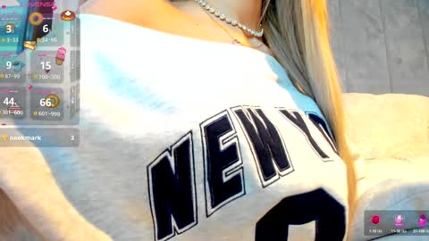 sassyt33n online show from 01-19-26, 07:34