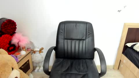 sassytiff online show from 03-19-26, 12:20