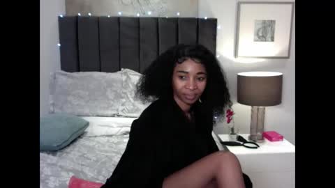 Snapshot of sasyylissaa chatting on 04-28-26, 02:27 sasyylissaa online show from 04-28-26, 02:27