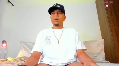     online show from 06-23-26, 06:11