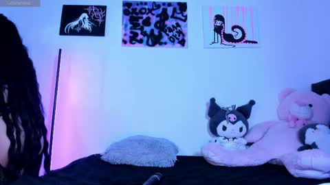 Snapshot of satanbabee_ chatting on 05-14-26, 11:22 im expecting 300 thumbs up on my altar online show from 05-14-26, 11:22