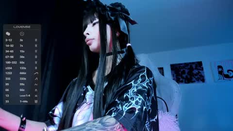 Snapshot of satanbabee_ chatting on 06-07-26, 10:35 im expecting 300 thumbs up on my altar online show from 06-07-26, 10:35