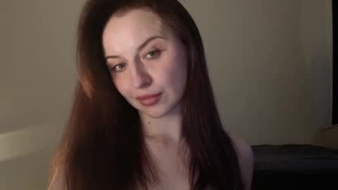 Lori online show from 04-05-26, 05:54