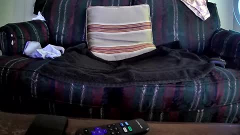 keyoni valentine online show from 04-26-26, 12:47