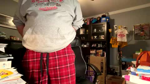 Snapshot of satinpantyboy23 chatting on 02-07-26, 04:27 satinpantyboy23 online show from 02-07-26, 04:27
