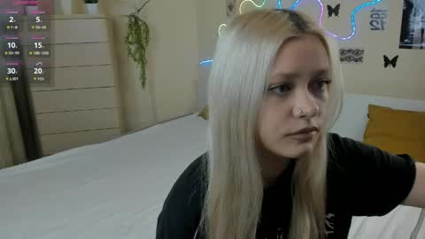 satinpresence online show from 05-04-26, 05:36