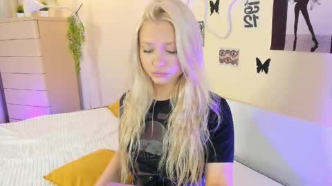 satinpresence online show from 05-29-26, 05:27