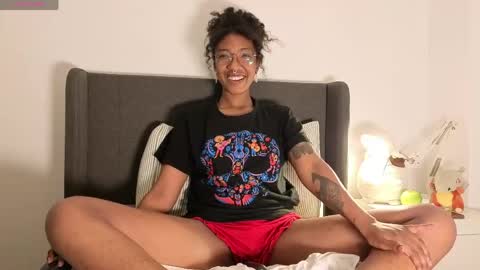 saturno_vibes online show from 04-16-26, 01:56