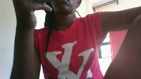 Snapshot of sauce_pety chatting on 02-18-26, 10:22 pety online show from 02-18-26, 10:22