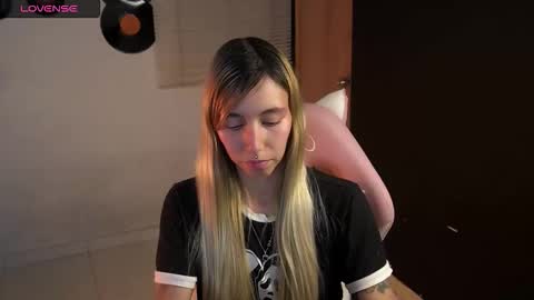 I AM JENN  online show from 05-30-26, 03:25