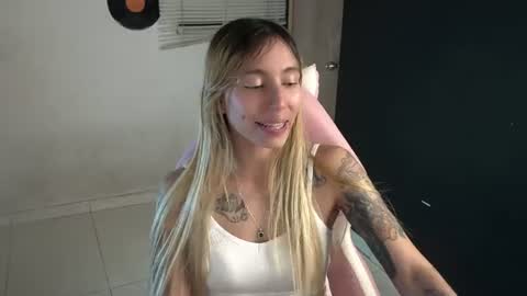Snapshot of saucy_jenn1 chatting on 07-19-26, 03:21 I AM JENN online show from 07-19-26, 03:21