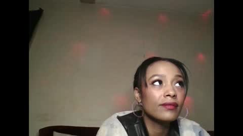 Shaniiice online show from 11-07-25, 07:36