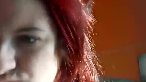Snapshot of saucybear666 chatting on 02-04-25, 09:52 SnowBunny online show from 02-04-25, 09:52