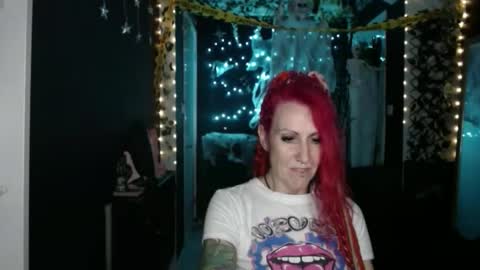 SaucySky online show from 10-13-25, 08:53