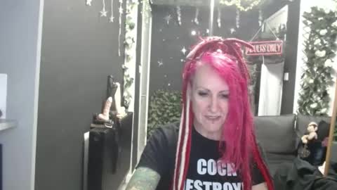 SaucySky online show from 02-03-26, 09:47