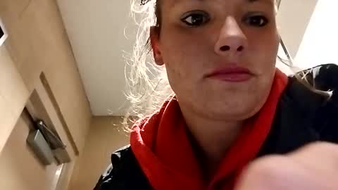 savannahjays online show from 11-20-25, 02:12