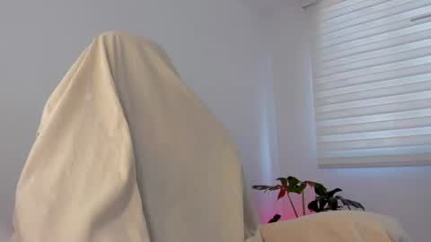 Savannahwildee online show from 06-27-26, 01:28