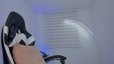 Savannahwildee online show from 08-07-26, 11:01