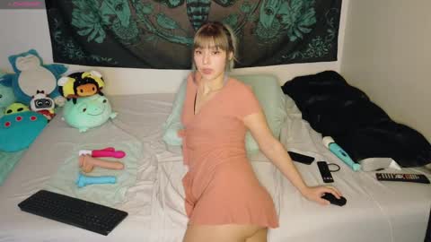 Bea online show from 01-06-25, 03:29