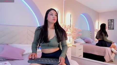 savina_ricci online show from 06-24-26, 03:16