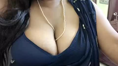 Anjali online show from 06-15-26, 01:57