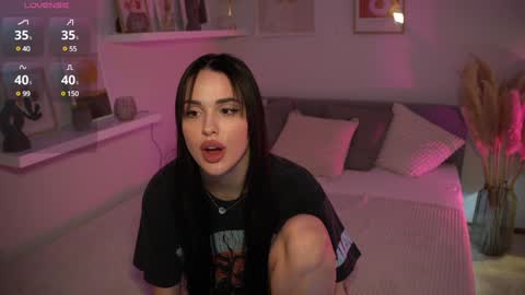 Naomi online show from 02-04-25, 08:06