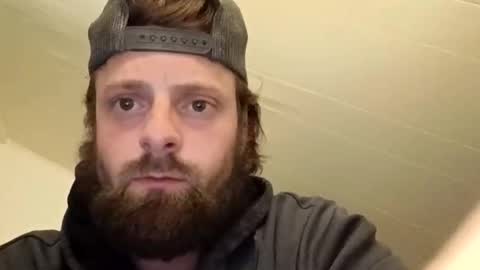 Snapshot of savy5150 chatting on 04-08-26, 01:16 savy5150 online show from 04-08-26, 01:16