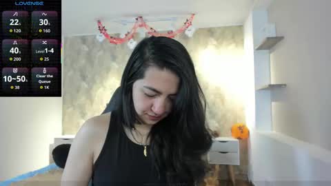 Saya Amaretto  online show from 10-15-25, 08:09