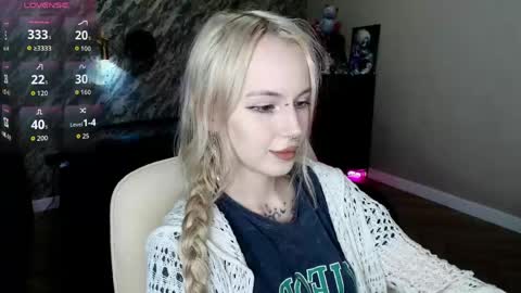 Anges online show from 04-10-26, 03:12