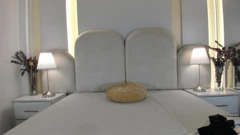 Snapshot of saylilith chatting on 01-14-25, 12:24 Say Lilith Monday to Saturday 700am to 140pm Colombian time online show from 01-14-25, 12:24