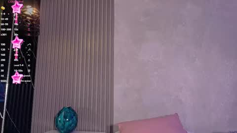 Snapshot of saylilith chatting on 12-15-25, 12:09 Say Lilith Monday to Saturday 700am to 140pm Colombian time online show from 12-15-25, 12:09