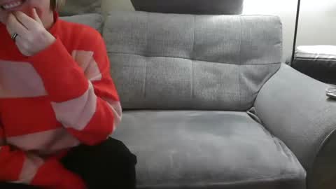 SB Couple online show from 12-29-24, 06:49