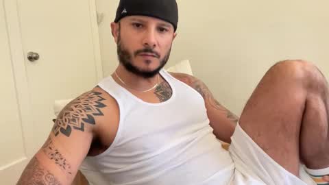 Snapshot of sbm84 chatting on 02-20-26, 09:37 sbm84 online show from 02-20-26, 09:37