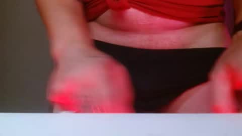 Snapshot of sbutter chatting on 11-04-25, 11:04 sbutter online show from 11-04-25, 11:04